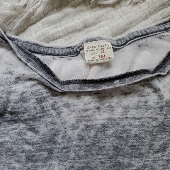 ZARA Girls Bundle of 4 Tops - Age 13/14 - Picture 9 of 16
